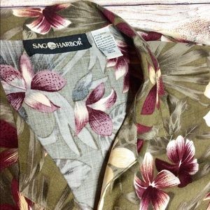Floral retro Hawaiian shirt